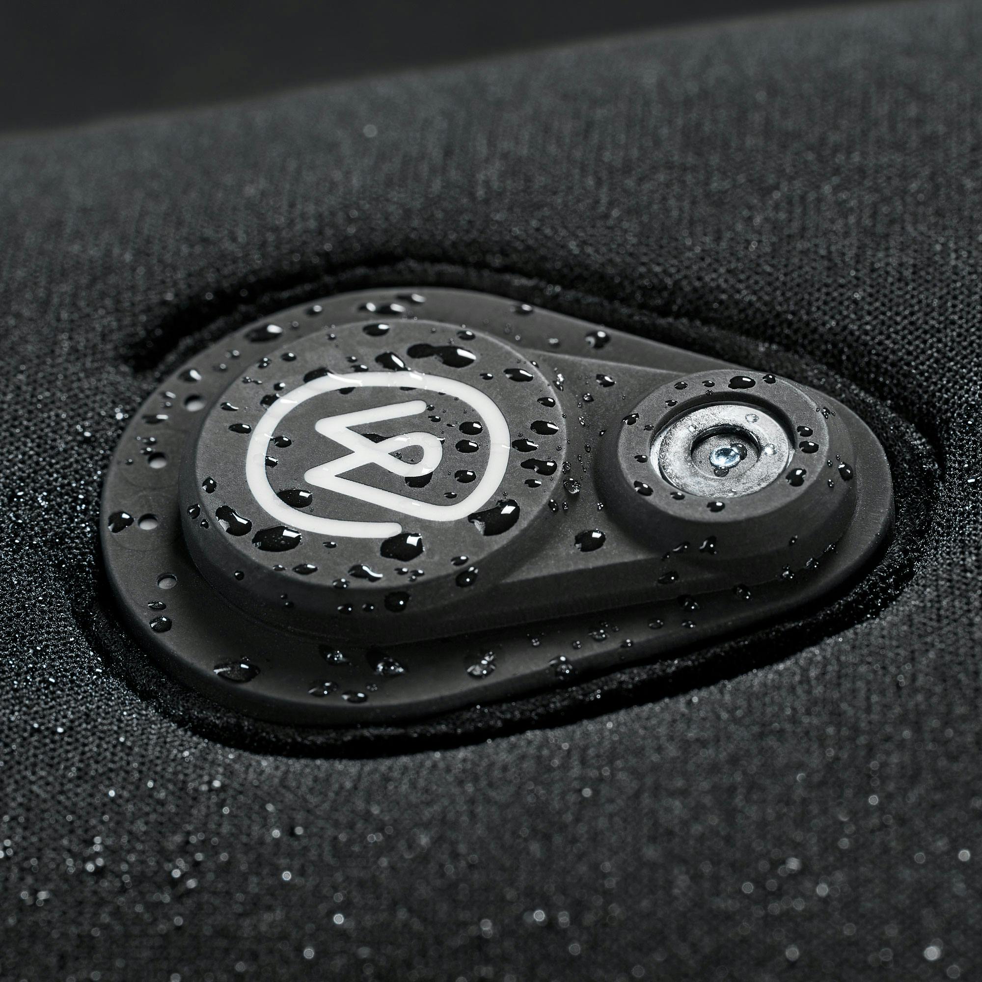Photo showing water on the button